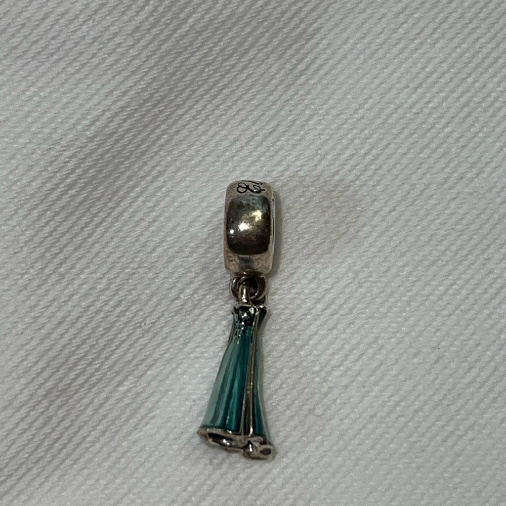 Disney’s Elsa Dress Pandora Charm